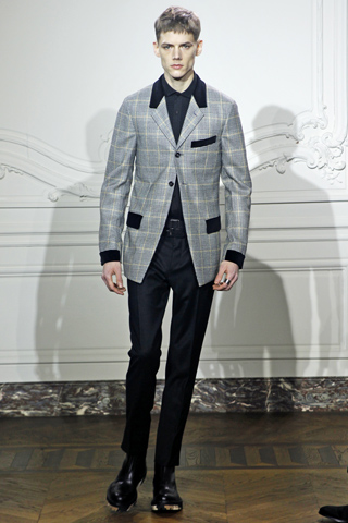 Yves Saint Laurent / - 2011-2012